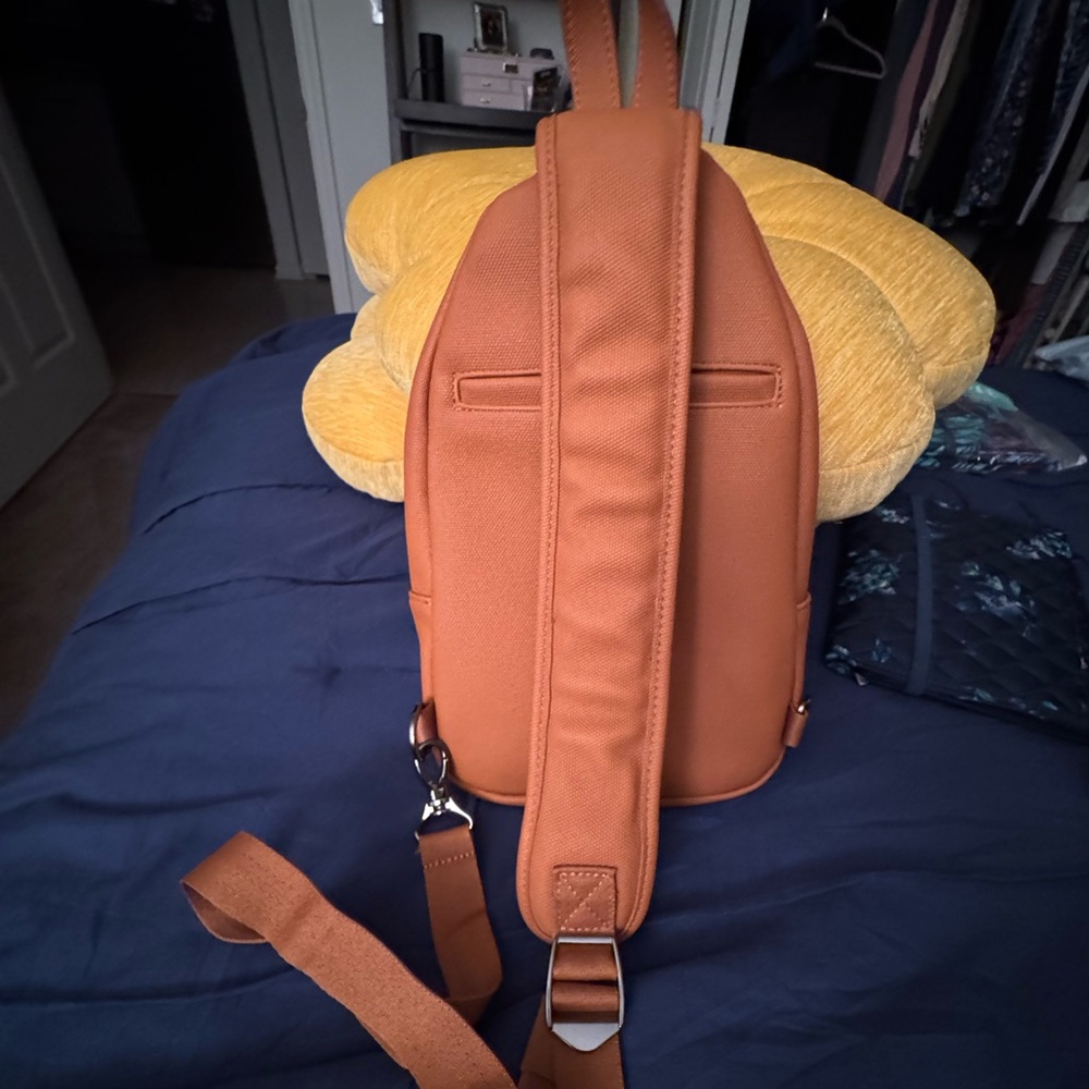 LUG Scurry Matte Luxe VL Sling Back in Cappuccino. New. No tag. Non Smoke/Pet - Picture 2 of 7